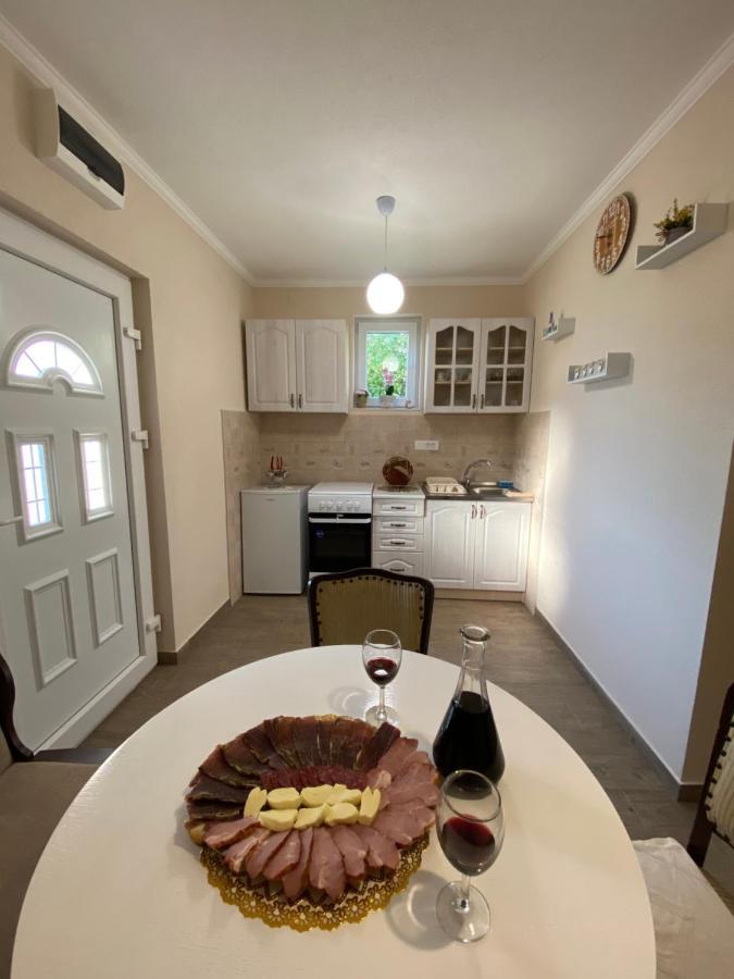 Apartman Lorena Kotor